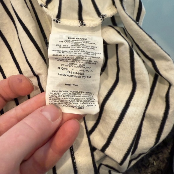 Old Navy & Hurley Striped Shirt Bundle Size Large. - Picture 7 of 8